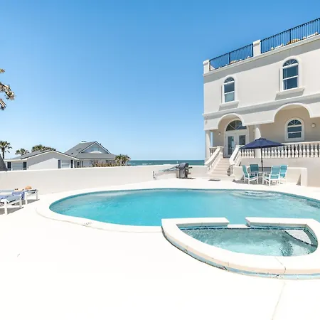 Luxury 6-Bedroom Oceanfront Home With Private Pool